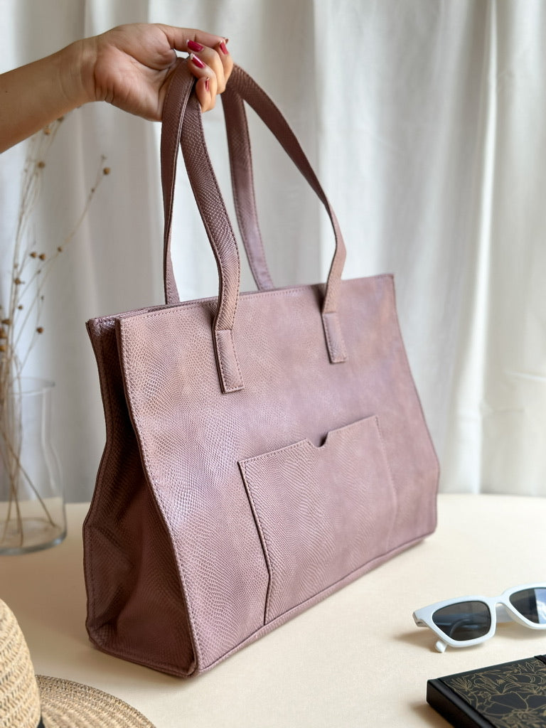 Roseattee Tote